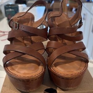 Born Women's Brown Leather Platform Strappy Sandals size 8
